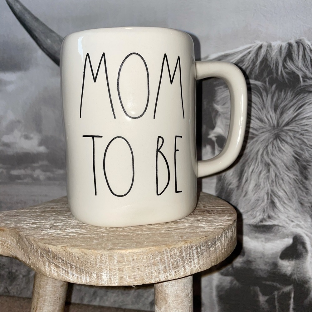 Rae Dunn Mom To Be Mug